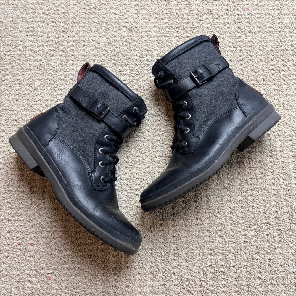 UGG Simmens Waterproof Black Leather Wool Lace Up Buckle Boots 1005264 Women 8.5